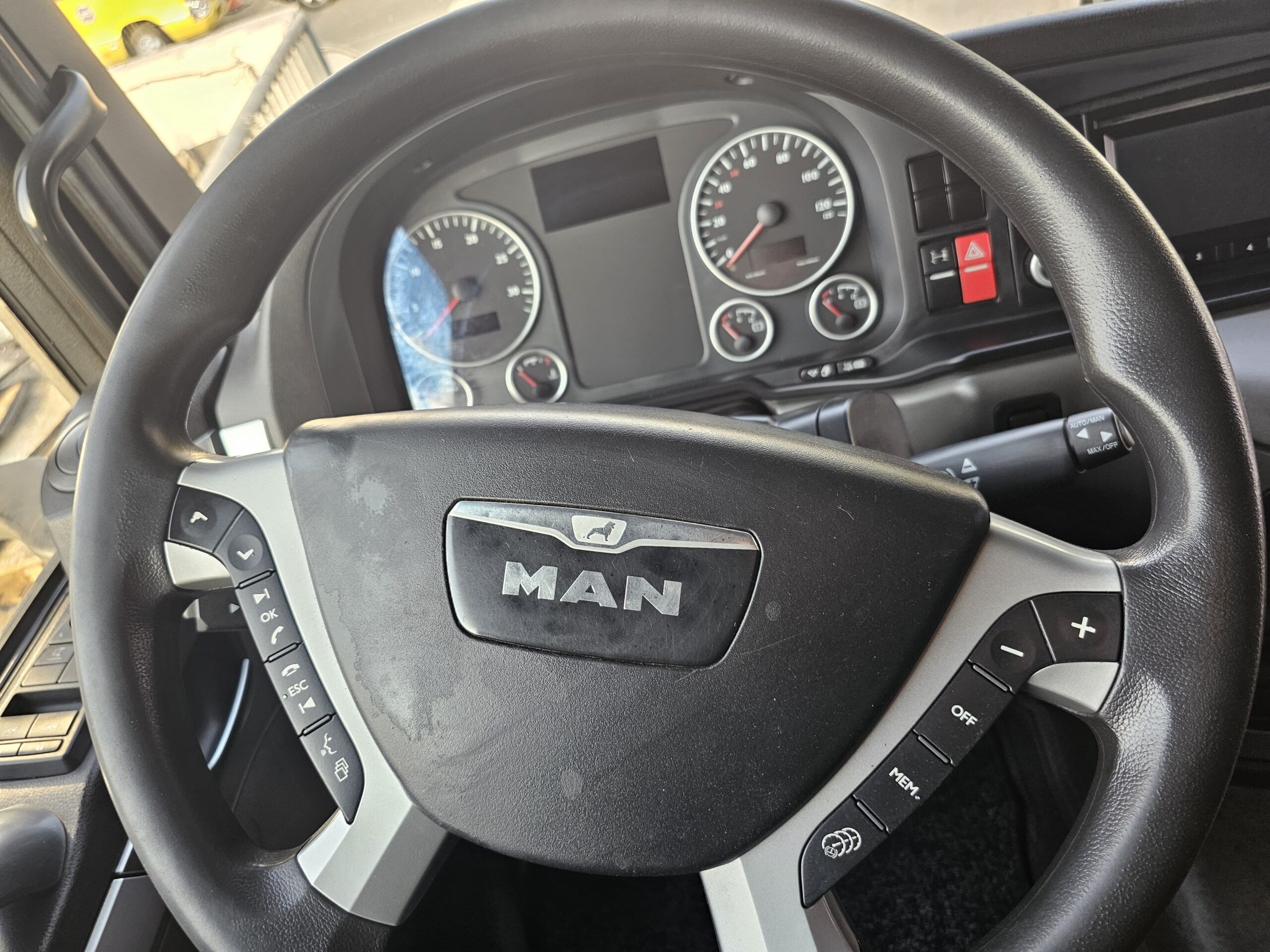 MAN (2)