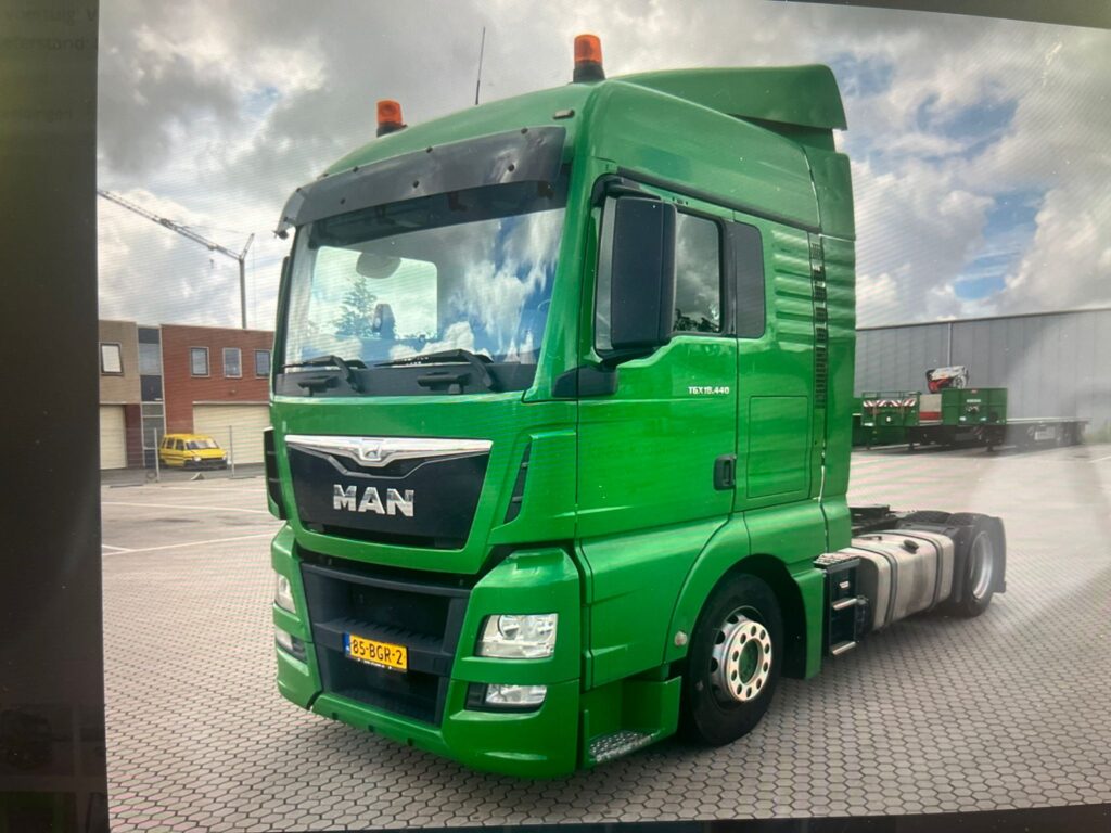 MAN TGX