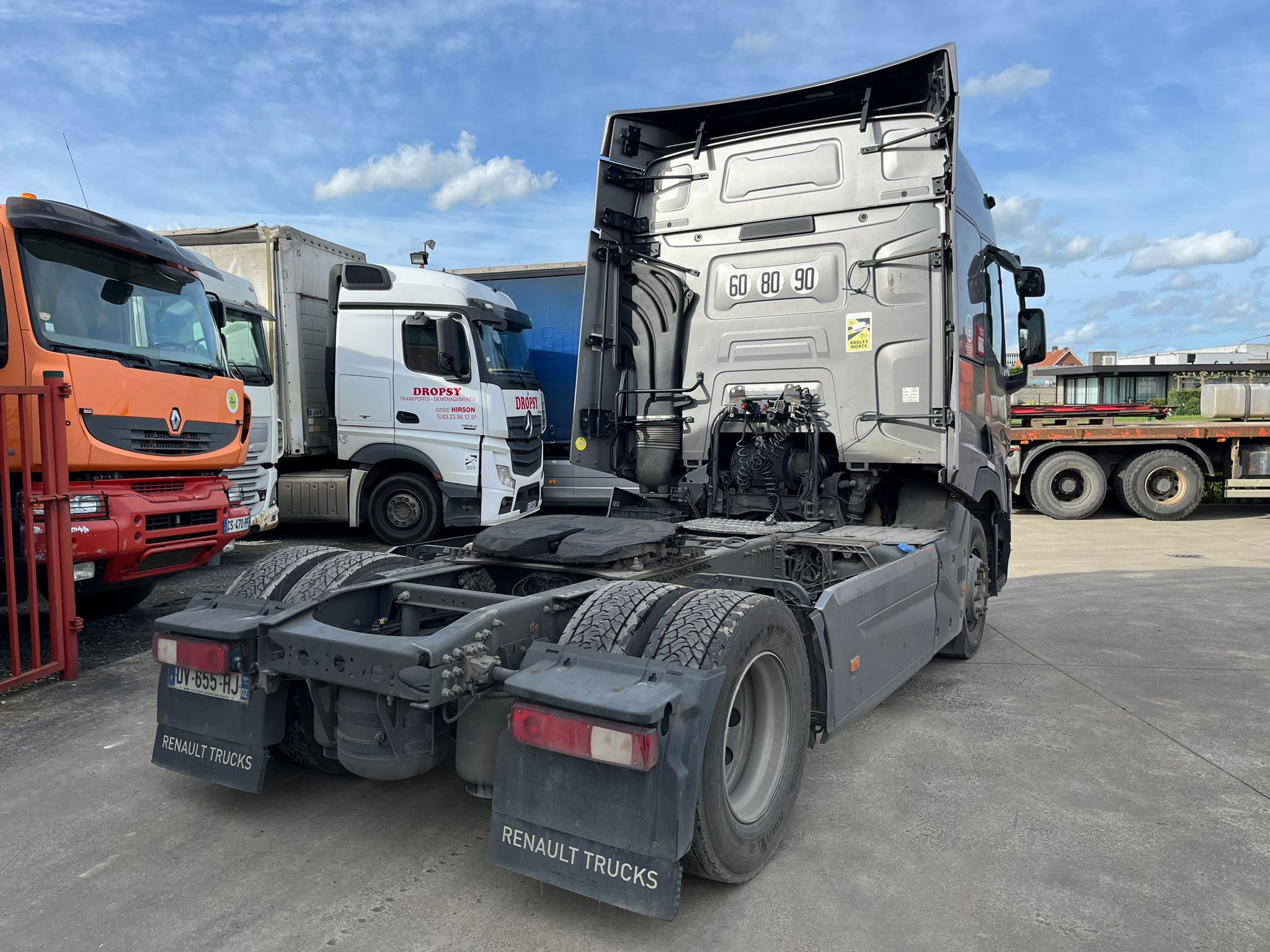 RENAULT TRUCK